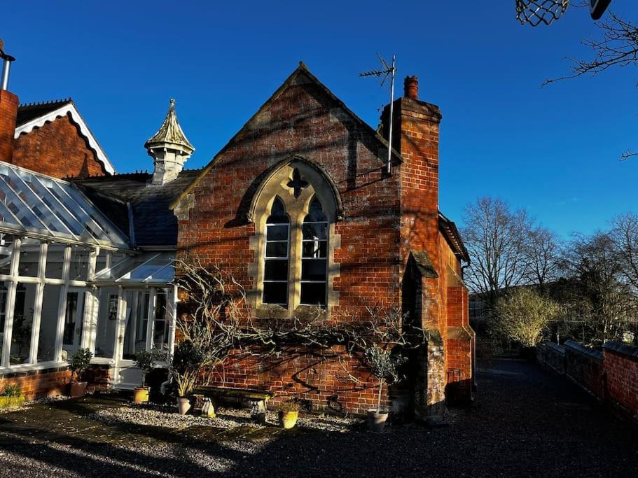 The Old School House Retreat Apartment Tibberton  Exterior photo