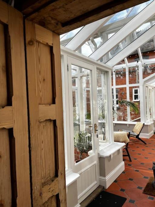 The Old School House Retreat Apartment Tibberton  Exterior photo